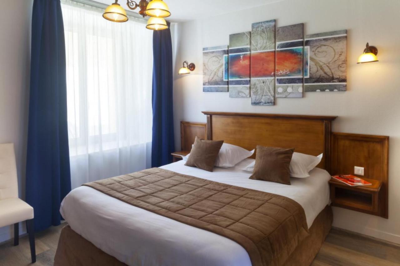 Logis Hotel & Restaurant Du Sauvage La Ferté-Gaucher 外观 照片