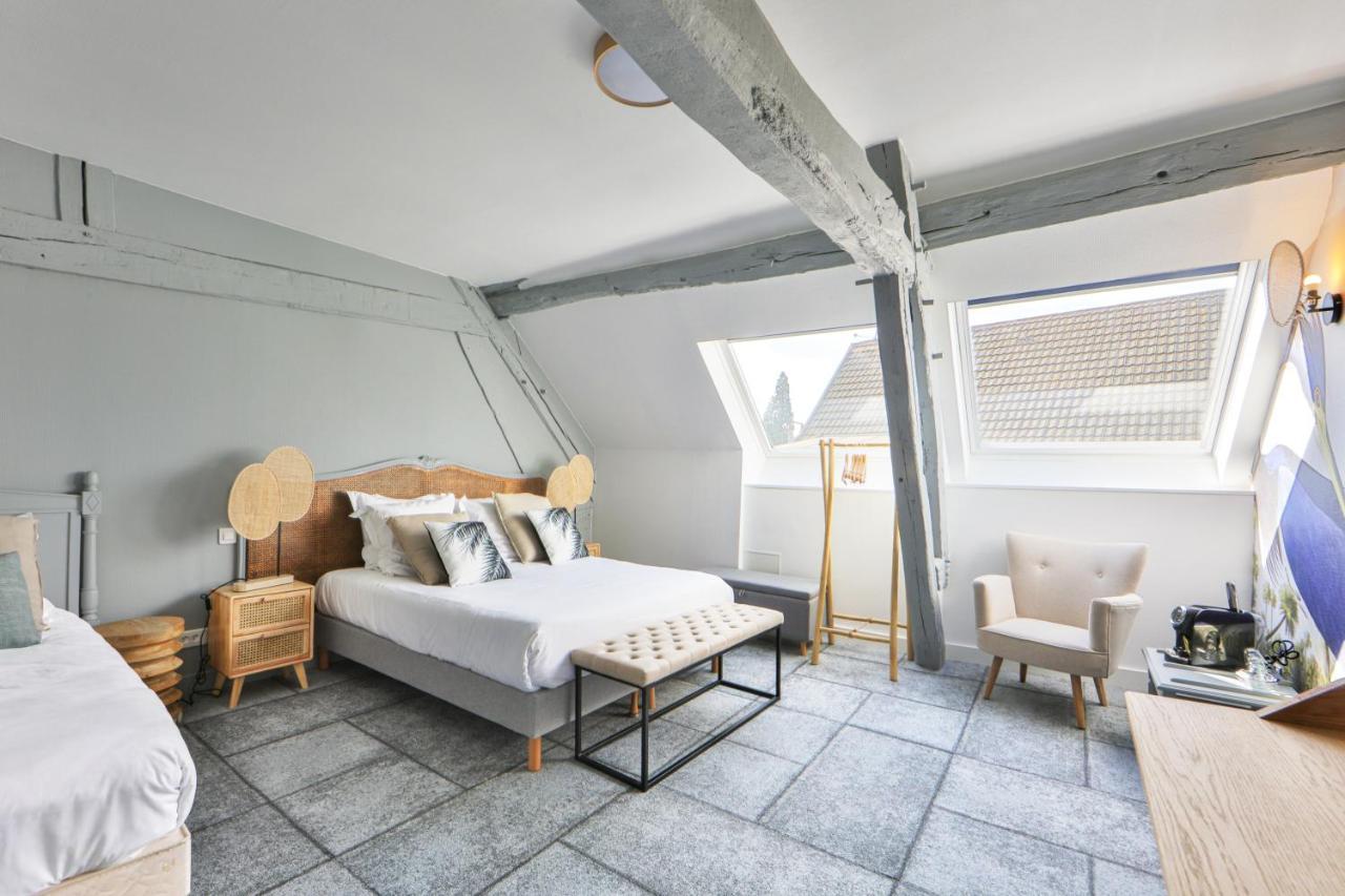 Logis Hotel & Restaurant Du Sauvage La Ferté-Gaucher 外观 照片